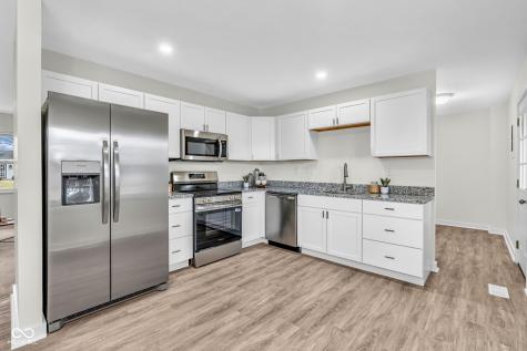 1144 Cherryfield Lane Greenwood IN 46142