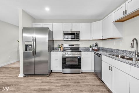 1144 Cherryfield Lane Greenwood IN 46142
