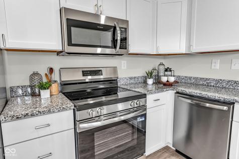 1144 Cherryfield Lane Greenwood IN 46142