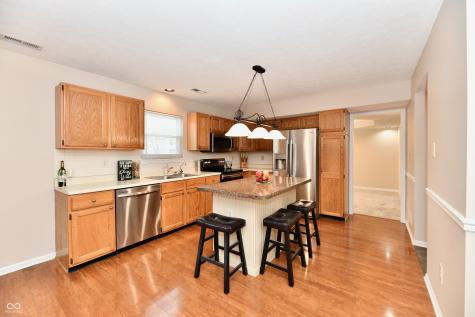 21384 Tooley Court Noblesville IN 46062