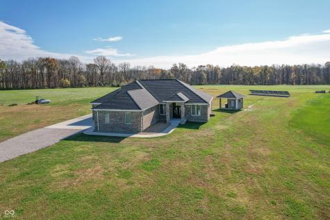 970 S Carmel Court North Vernon IN 47265