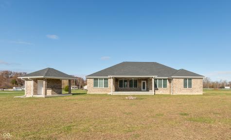 970 S Carmel Court North Vernon IN 47265