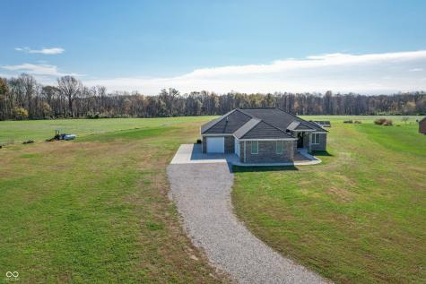 970 S Carmel Court North Vernon IN 47265