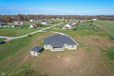 970 S Carmel Court North Vernon IN 47265