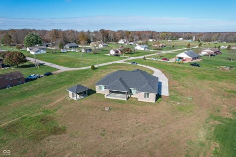 970 S Carmel Court North Vernon IN 47265