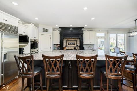 546 Bolderwood Lane Carmel IN 46032