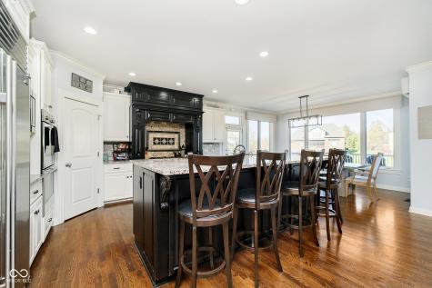 546 Bolderwood Lane Carmel IN 46032