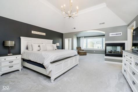 546 Bolderwood Lane Carmel IN 46032