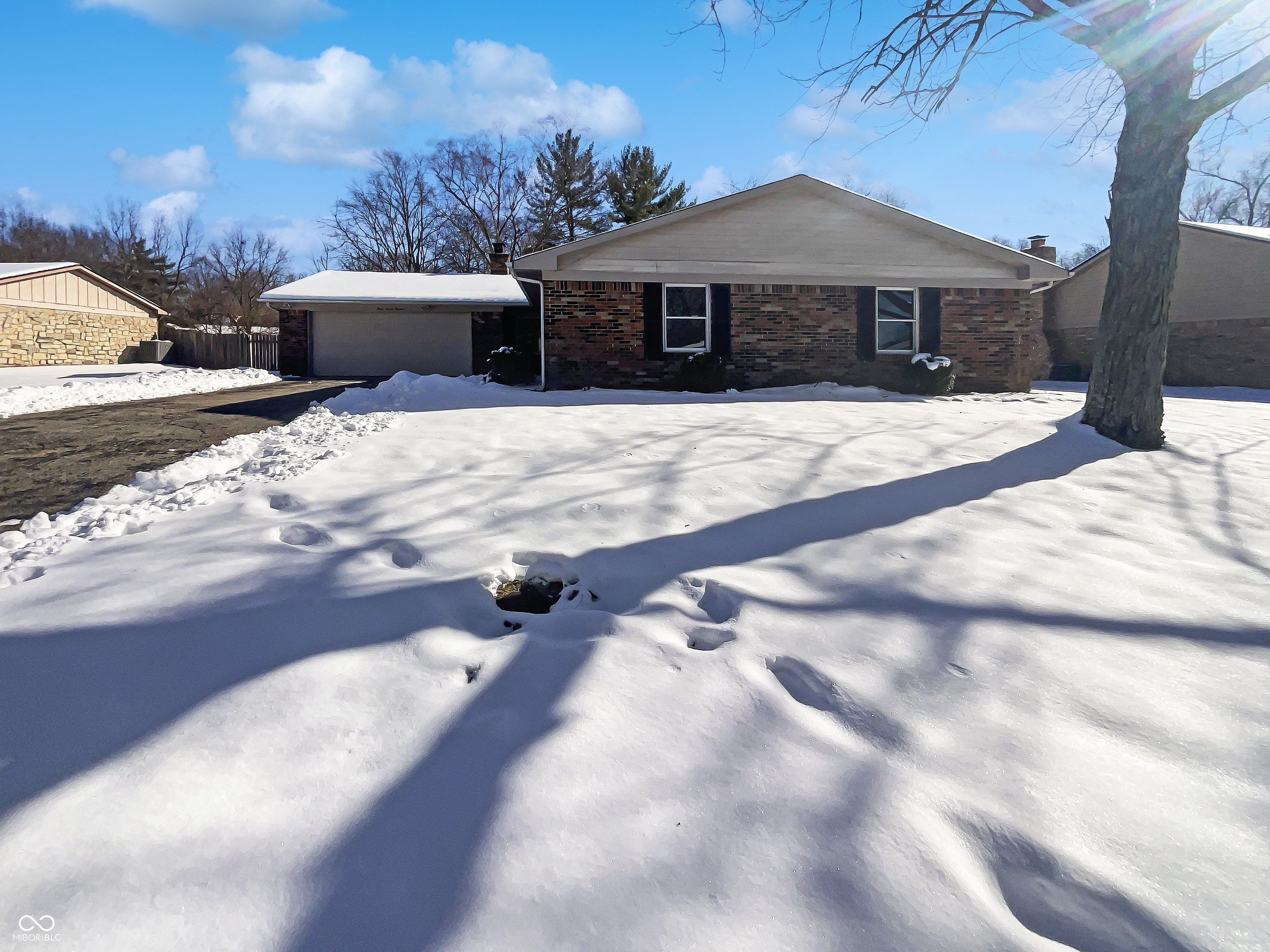 4711 N Eden Court Indianapolis IN 46254