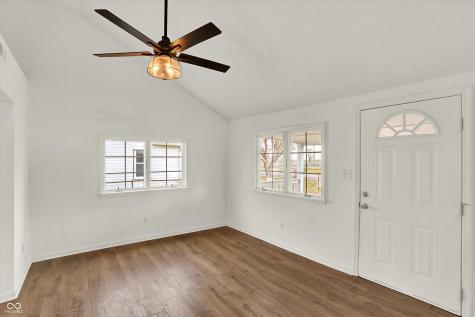 1106 S Dequincy Street Indianapolis IN 46203
