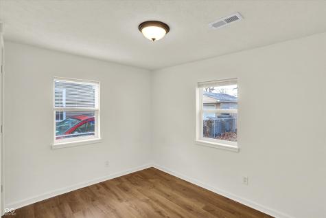 1106 S Dequincy Street Indianapolis IN 46203