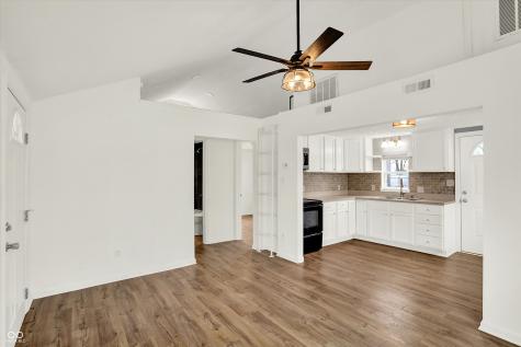 1106 S Dequincy Street Indianapolis IN 46203