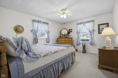 2820 Wedgewood Drive Columbus IN 47203