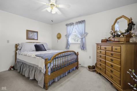 2820 Wedgewood Drive Columbus IN 47203