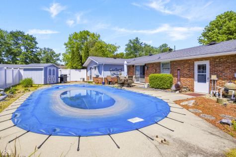 2820 Wedgewood Drive Columbus IN 47203
