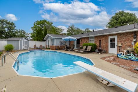 2820 Wedgewood Drive Columbus IN 47203