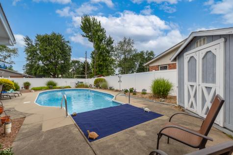 2820 Wedgewood Drive Columbus IN 47203