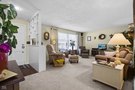 2820 Wedgewood Drive Columbus IN 47203