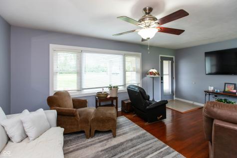 5421 Mendenhall Road Indianapolis IN 46241