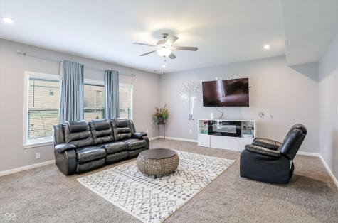 1331 Horse Shoe Greenwood IN 46143