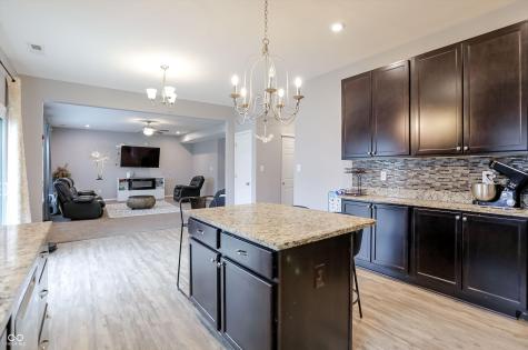 1331 Horse Shoe Greenwood IN 46143