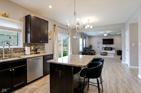 1331 Horse Shoe Greenwood IN 46143