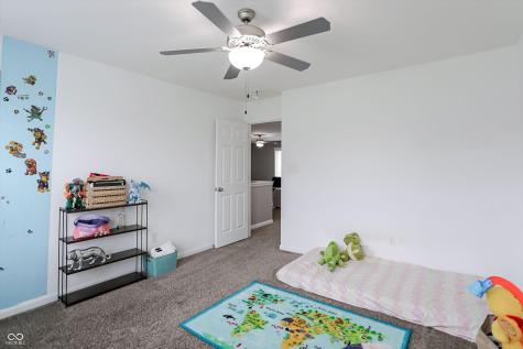 1331 Horse Shoe Greenwood IN 46143