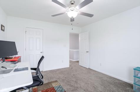 1331 Horse Shoe Greenwood IN 46143