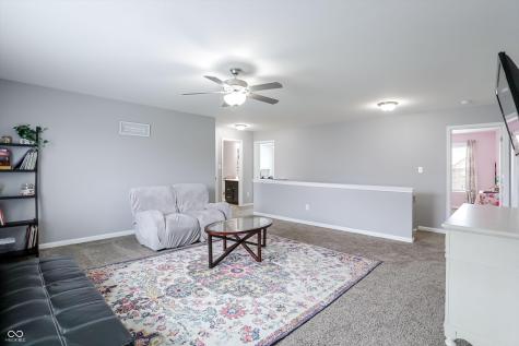 1331 Horse Shoe Greenwood IN 46143