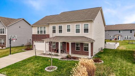 1331 Horse Shoe Greenwood IN 46143