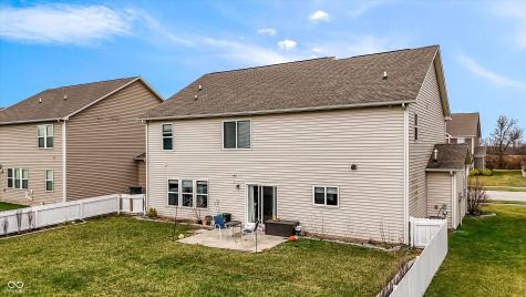 1331 Horse Shoe Greenwood IN 46143