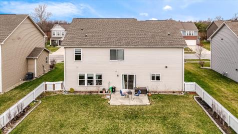 1331 Horse Shoe Greenwood IN 46143