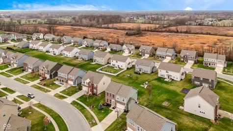 1331 Horse Shoe Greenwood IN 46143