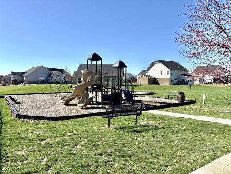 1331 Horse Shoe Greenwood IN 46143