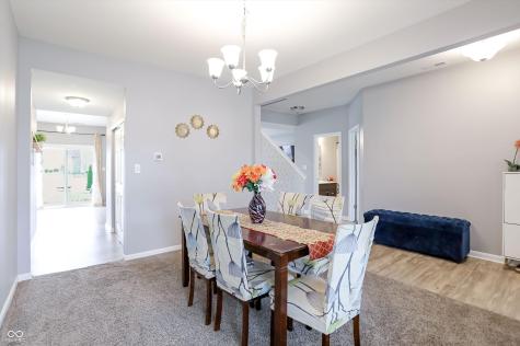 1331 Horse Shoe Greenwood IN 46143