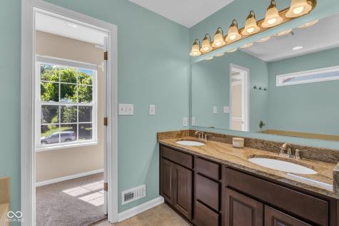 457 Prentiss Way Avon IN 46123