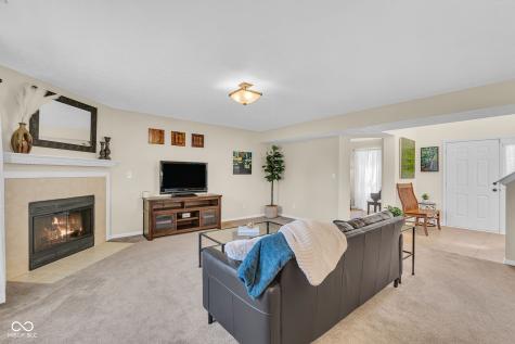 457 Prentiss Way Avon IN 46123