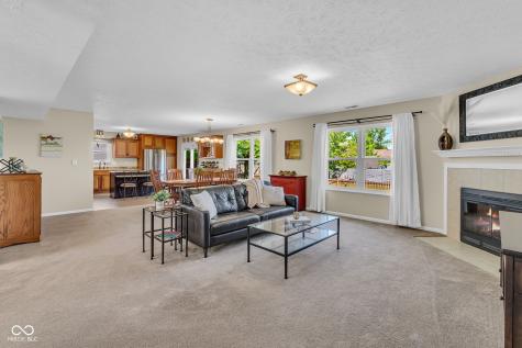 457 Prentiss Way Avon IN 46123