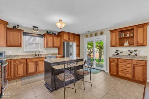 457 Prentiss Way Avon IN 46123
