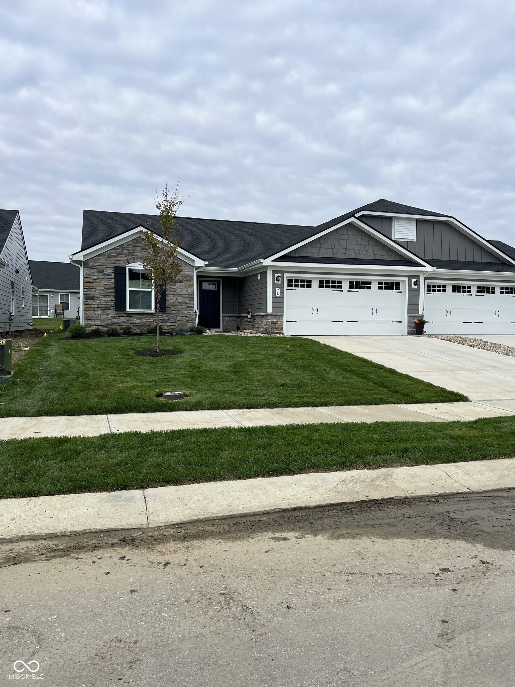 78 Gnarled Oak Lane Whiteland IN 46184