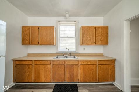 1310 W 13th Street Anderson IN 46016