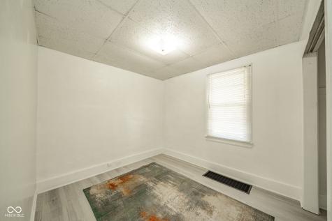 1310 W 13th Street Anderson IN 46016