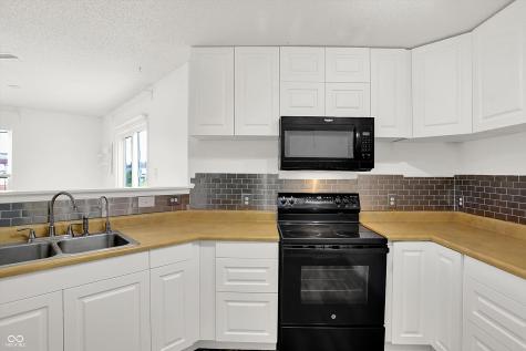 9951 Big Bend Drive Indianapolis IN 46234