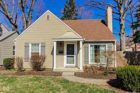2428 Mcleay Drive Indianapolis IN 46220