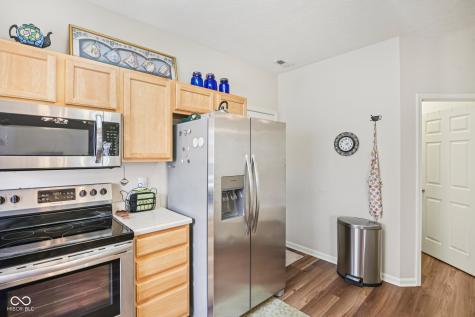 7207 Brant Pointe Circle Indianapolis IN 46217