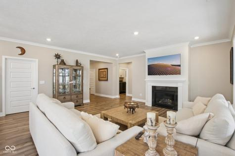 19460 Mcbee Avenue Westfield IN 46074