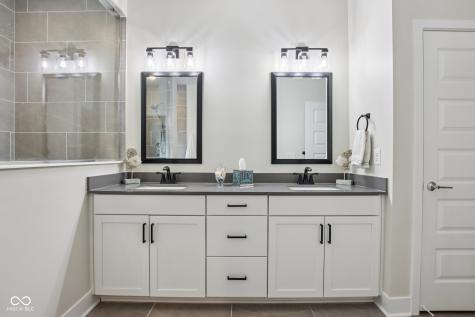19460 Mcbee Avenue Westfield IN 46074