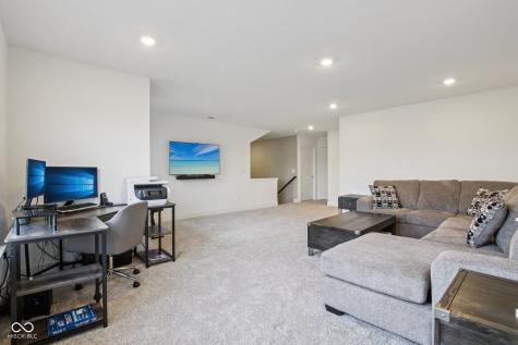 19460 Mcbee Avenue Westfield IN 46074