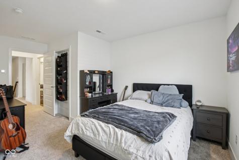 19460 Mcbee Avenue Westfield IN 46074