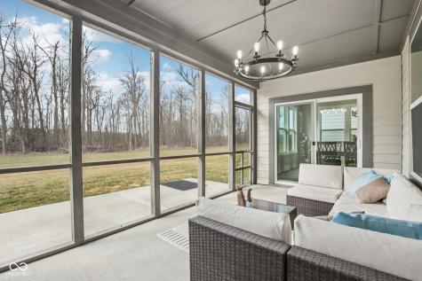 19460 Mcbee Avenue Westfield IN 46074